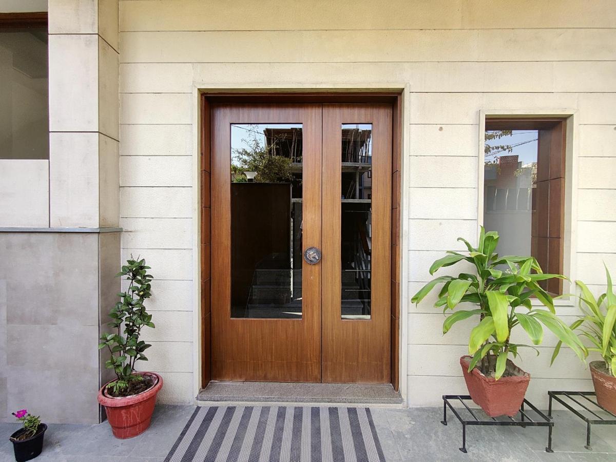 The Shacon Hotel Noida Exterior photo
